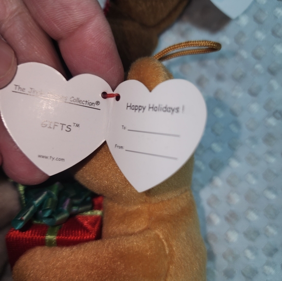 TY BEANIE BABIES EUC SET OF 2 CHRISTMAS ORNAMENTS YUMMY & GIFTS BEARS - Picture 8 of 8